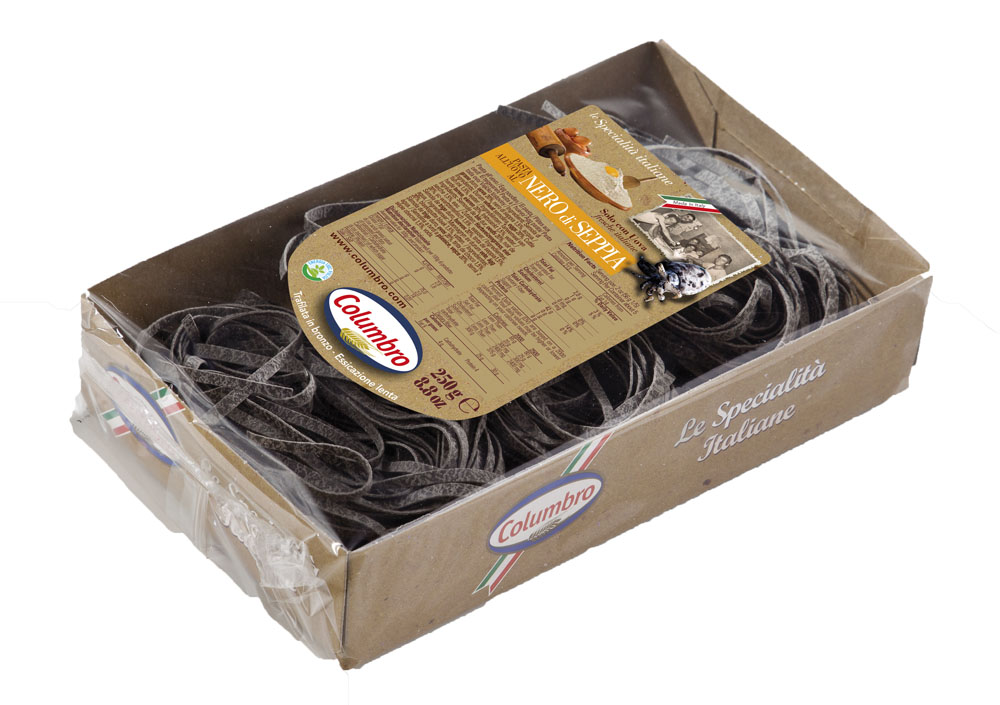 COLUMBRO KLOBCICI S SIPINIM CRNILOM